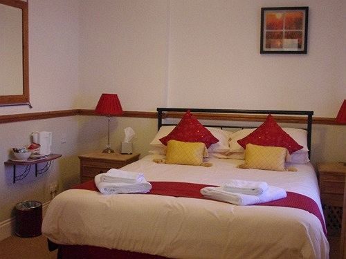 Gazelle Hotel Menai Bridge Exterior photo